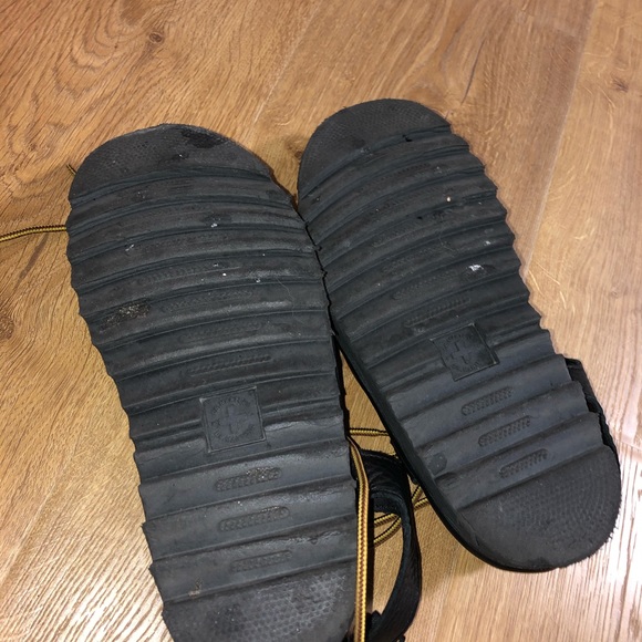 DR MARTENS || NARTILLA SANDALS - Picture 8 of 8